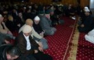 BAFRA’DA MEVLİD KANDİLİNDE ELLER SEMAYA AÇILDI