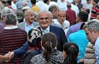 BAŞKAN YILMAZ,’İFTARDA 3 BİN 500 TERMELİ'Yİ...