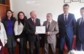 BESLENME DOSTU OKUL PROJESİNDE OKULLAR ÖDÜLLENDİRİLDİ