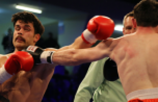 BOKSTA TÜRK YUMRUĞU!