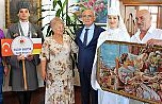 FESTİVAL EKİPLERİ BAŞKAN YILMAZ’I ZİYARET ETTİ