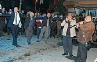 GAZİPAŞA MAHALLESİNDE GELENEKSEL CUMHURİYET ŞÖLENİ