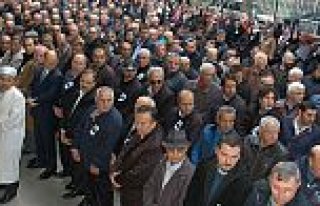 HALİT ÖZAYDIN, DUALARLA TOPRAĞA VERİLDİ