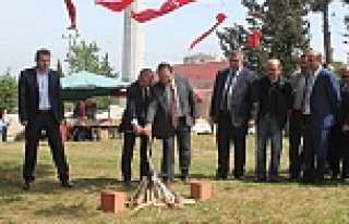 HIDIRELLEZ ŞENLİKLERİ HIDIRELLEZ MAHALLESİNDE...