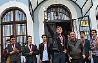 İBRAHİM TANRIVERDİ SOSYAL BİLİMLER LİSESİNDE...