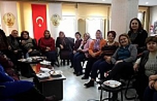 KADEF KADIN KOLLARI TOPLANDI