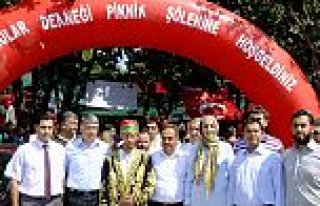 KAPAKLI KAZAK GÖLÜNDE 12. GELENEKSEL PİKNİK ŞÖLENİNDE...