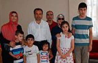 KURAN MUCİZESİ GÖZLERDEKİ PERDEYİ KALDIRDI