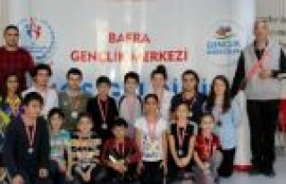 “MASA TENİSİNDE 3 MADALYA KAZANDIK”