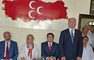 MHP’liler Bayramlaştı