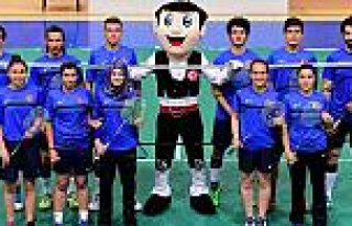 OLİMPİYAT MASKOTU ÇAKIR SAHAYA ÇIKTI