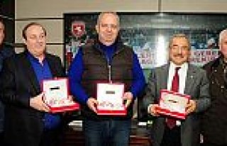 SAMSUNSPOR'A NEZAKET ZİYARETİ