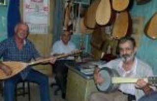 SAZ EVİNDE TÜRKÜ MUHABBETİ