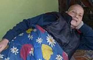 UZANACAK YARDIM ELİ BEKLİYOR