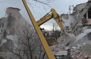 Yörükler’de Mahkeme Kararına Rağmen Yıkım