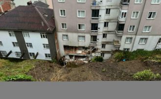 Rize'de toprak kayması sonucu 1 kişi öldü, 4 kişi yaralandı