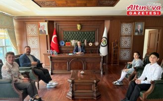 Öğrencilerden Pazar Belediye Başkanı Pervanlar'a ziyaret