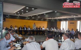 Göynücek’te bayramlaşma programı düzenlendi