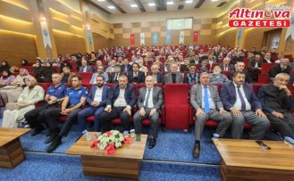 Suluova’da “Peygamberimiz ve Aile Ahlakı“ konulu konferans düzenlendi