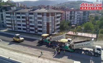 Türkeli'de sahil yolu çalışmaları devam ediyor