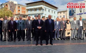 Salıpazarı ilçesinde Cumhuriyet'in 102. yılı kutlanıyor