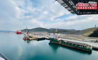 AK Parti heyeti Seven Vega gemisinde incelemelerde bulundu