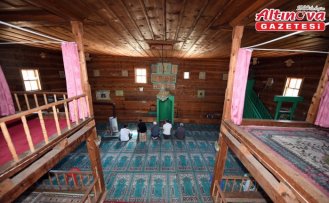 Kastamonu'da 126 yıllık çivisiz cami yıllara meydan okuyor