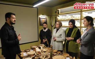 YÖK'ün “Bilim Kafe“ etkinliği, Mengen'deki Tohum Ambarı'nda yapıldı