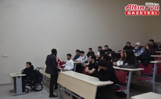 SMA hastası Berk hayalini kurduğu meslek için üniversite sıralarında