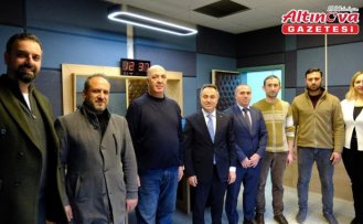 TOGÜ Rektörü Prof. Dr. Fatih Yılmaz, Radyo TOGÜ'yü ziyaret etti