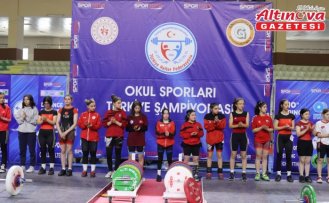 Ordu'da Genç Kızlar A-B Halter Türkiye Birinciliği müsabakaları başladı