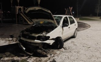 Samsun'da devrilen otomobildeki 2 kişi yaralandı