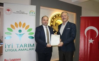 Pazar'da 16 çiftçiye iyi tarım uygulamaları sertifikası verildi