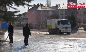 Başçiftlik'te caddelerde bahar temizliği yapıldı