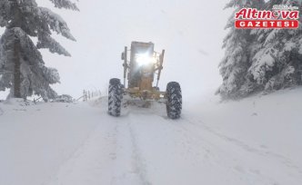 Yakakent'te kar ağışı etkili oldu