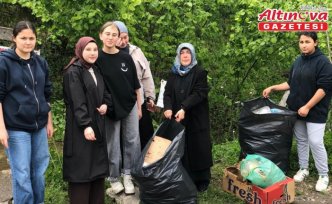 Espiye'de öğrenciler çevreyi temizledi