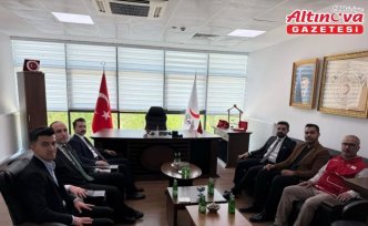 Göynücek Kaymakamı Demirgül, Amasya Kızılay Şubesi'ni ziyaret etti