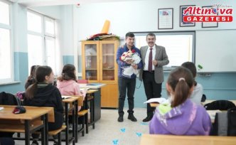 Milli Eğitim Bakanı Tekin, Çorum'da okul ziyaretinde bulundu