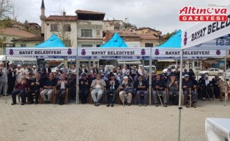 Bayat'ta hacı adayları kutsal topraklara uğurlandı