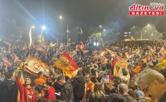Sakarya ve çevre illerde Galatasaray'ın Süper Lig şampiyonluğu kutlandı