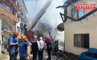 Bartın'da çıkan yangında 2 evde hasar oluştu