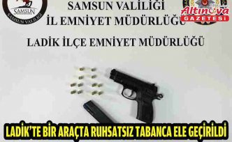 Ladik'te bir araçta ruhsatsız tabanca ele geçirildi