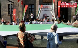 Trabzon'da Filistin'e destek yürüyüşü düzenlendi