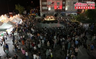 Yakakent'te YazFest festivali başladı