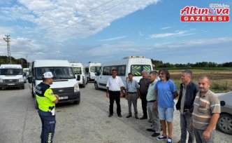 Alaçam'da okul servis sürücülerine trafik eğitimi verildi
