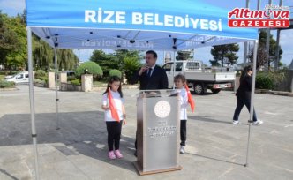 Rize'de İlköğretim Haftası kutladı