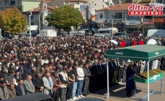 Çorum'da traktörün çeki demiri ile kabini arasına sıkışan kişi hastanede öldü