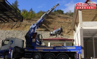 Gümüşhane'de uçuruma yuvarlanan otomobil sürücüsü yaralandı