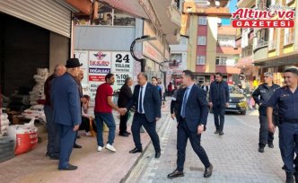 Kaymakam Beyazıt ve Belediye Başkanı Karaca'dan halk pazarına ziyaret