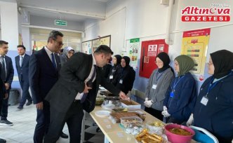 Ladik’te imam hatip okullarının kuruluş yıl dönümü kutlandı